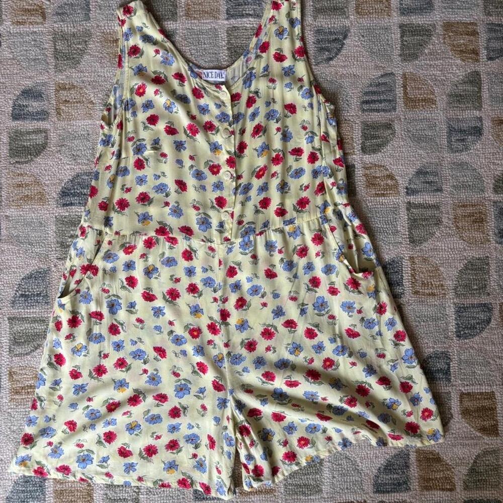 Vintage Butter Yellow Floral Romper Cottage Core Feminine L/XL